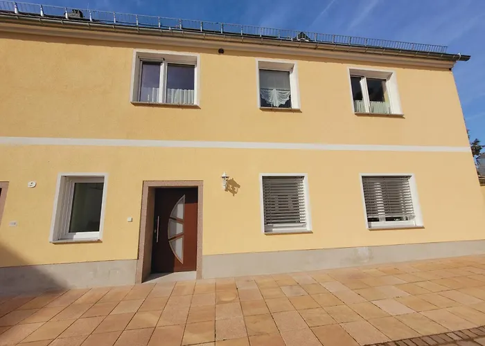 Apartment Stilvolle Vogelnest, Barrierefrei, Smart-tv, Parkplatz Floha